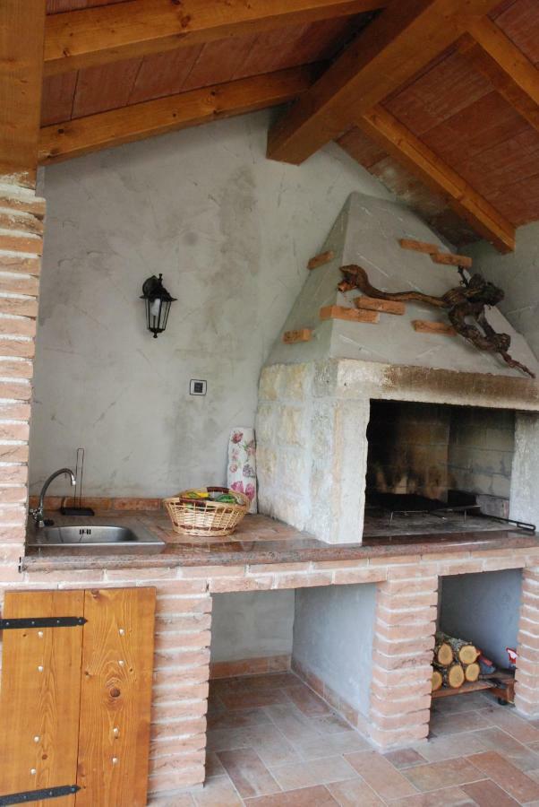 Apartmani Radin Rosini Esterno foto