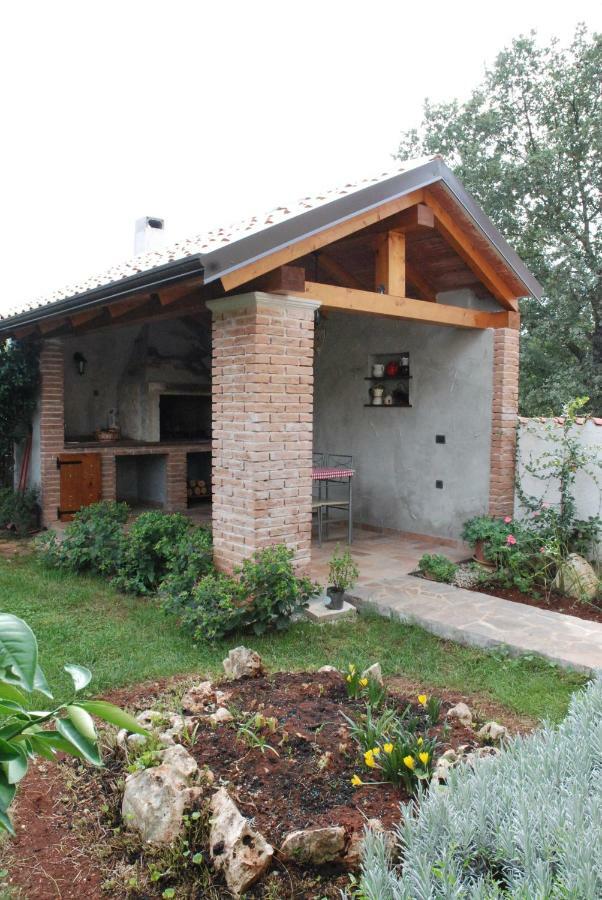 Apartmani Radin Rosini Esterno foto