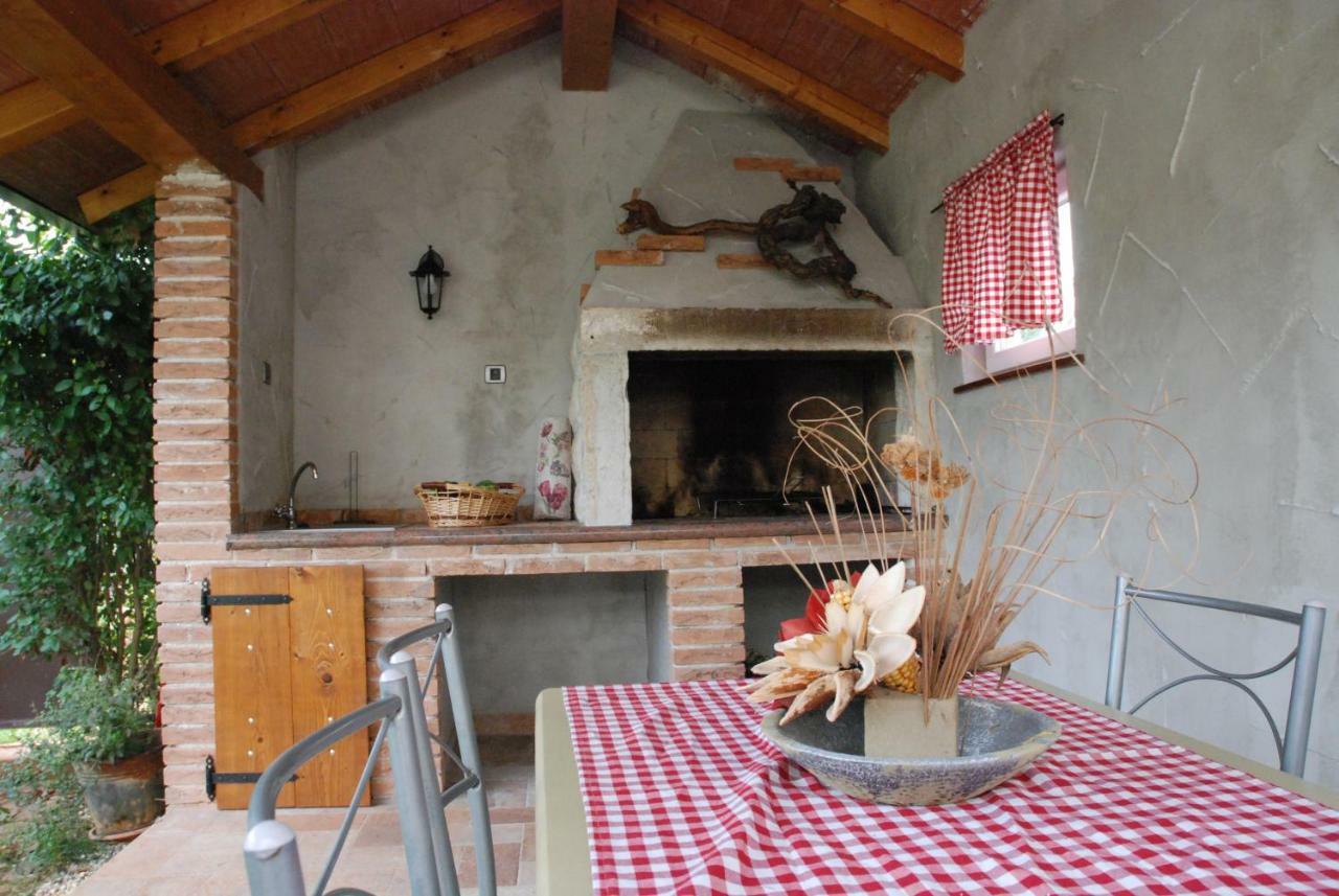 Apartmani Radin Rosini Esterno foto