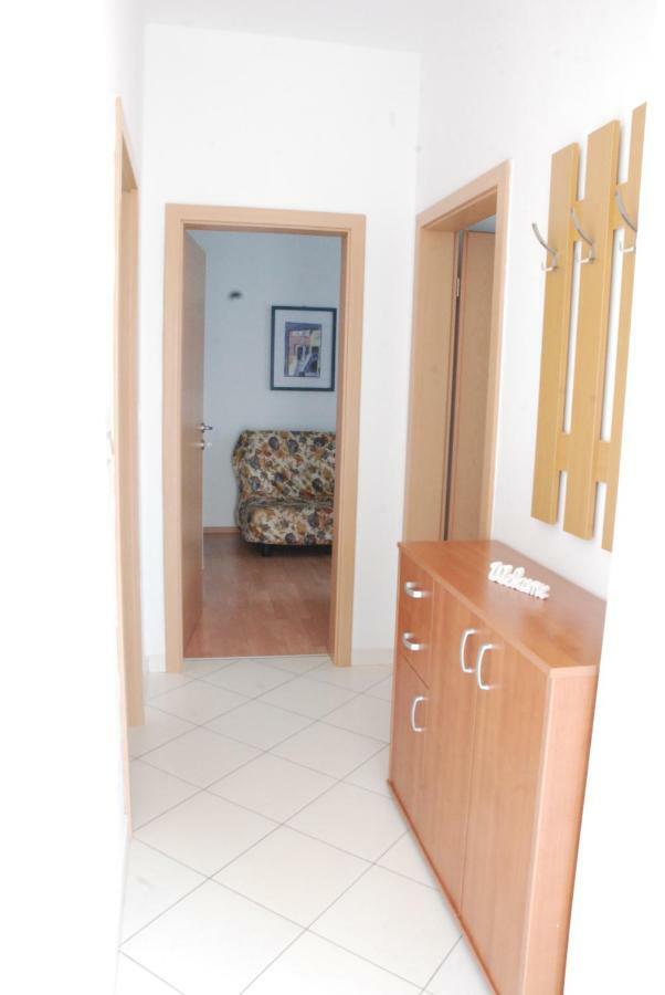 Apartmani Radin Rosini Esterno foto