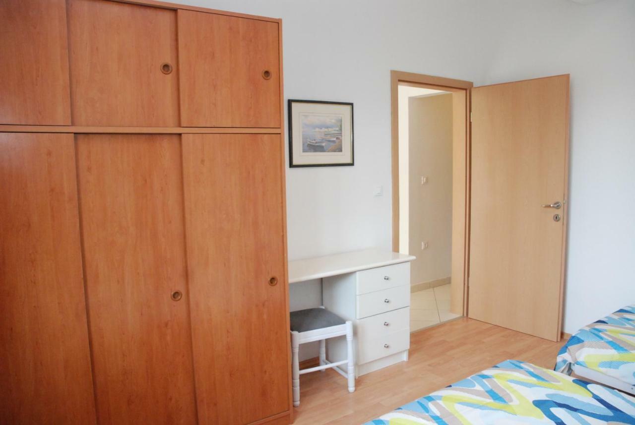 Apartmani Radin Rosini Esterno foto